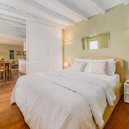 Apartment Mediterraneo Rovinj Bagian luar foto