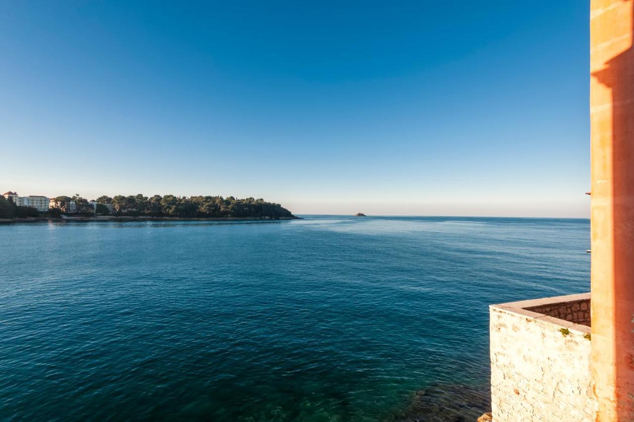 Apartment Mediterraneo Rovinj Bagian luar foto